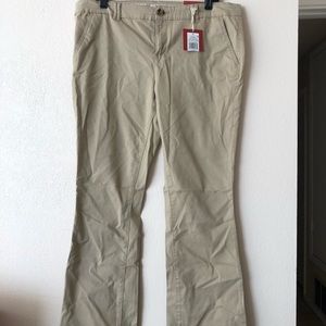 Missimo mid rise boot cut khakis never been worn